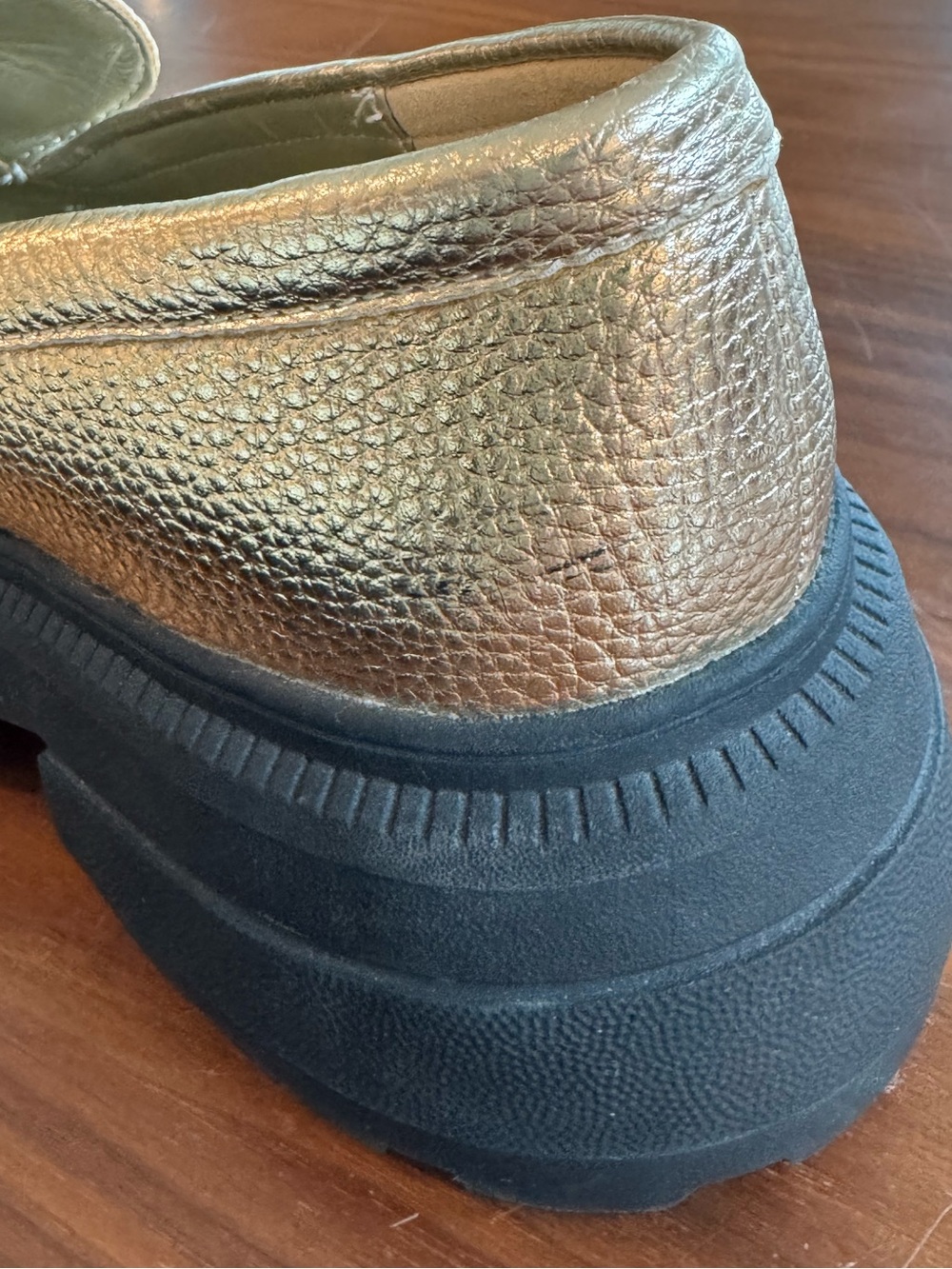 Katy Perry Metallic Gold Platform Loafers Size 6.5 - - Picture 7 of 8